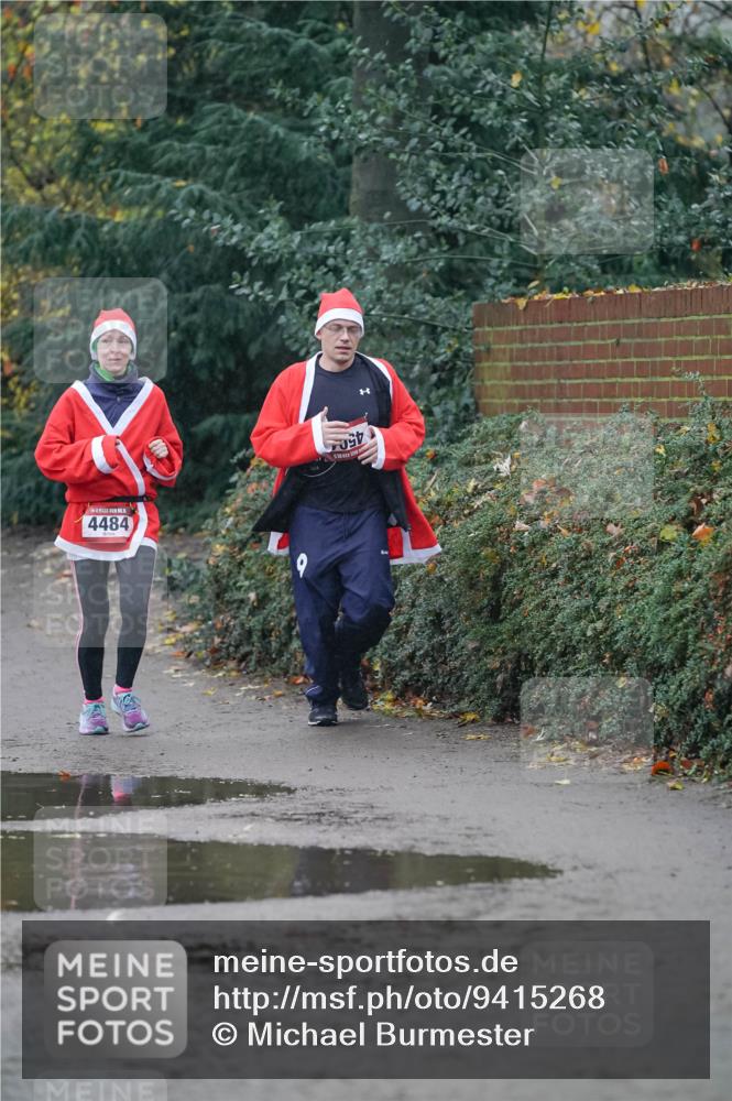 07.12.2025 - St. Pauli X-Mass-Run No. 15 Michael Burmester http://msf.ph/oto/9415268 07.12.2025 10:07:52 Laufen 450, 4484, 9 meine-sportfotos.de