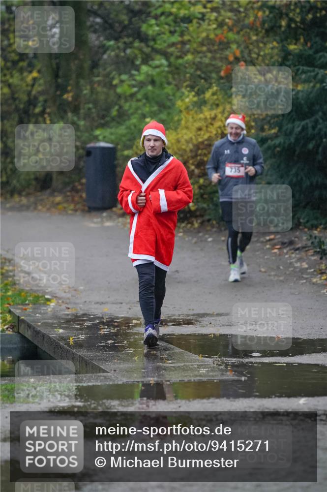07.12.2025 - St. Pauli X-Mass-Run No. 15 Michael Burmester http://msf.ph/oto/9415271 07.12.2025 10:07:53 Laufen 735 meine-sportfotos.de