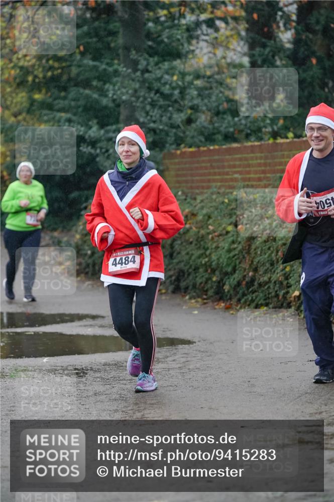 07.12.2025 - St. Pauli X-Mass-Run No. 15 Michael Burmester http://msf.ph/oto/9415283 07.12.2025 10:07:57 Laufen 504, 15, 4484 meine-sportfotos.de