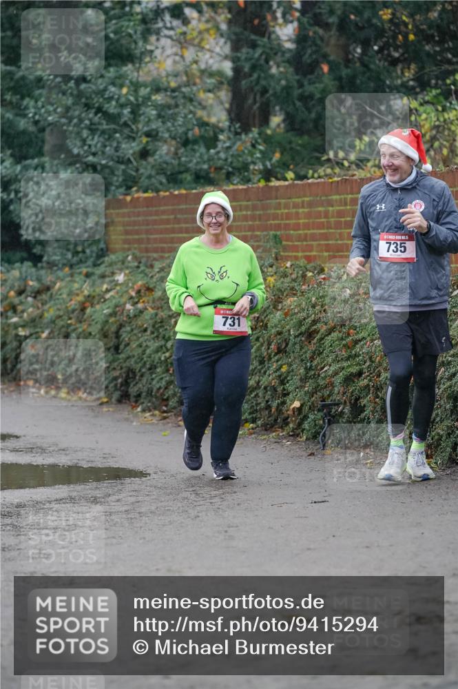 07.12.2025 - St. Pauli X-Mass-Run No. 15 Michael Burmester http://msf.ph/oto/9415294 07.12.2025 10:08:01 Laufen 06, 731, 15, 735 meine-sportfotos.de