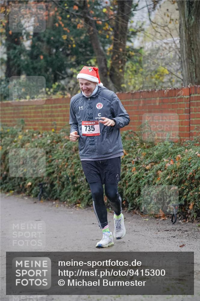 07.12.2025 - St. Pauli X-Mass-Run No. 15 Michael Burmester http://msf.ph/oto/9415300 07.12.2025 10:08:03 Laufen 15, 735 meine-sportfotos.de