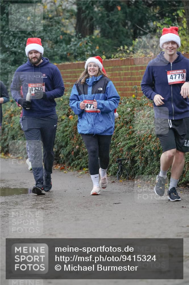 07.12.2025 - St. Pauli X-Mass-Run No. 15 Michael Burmester http://msf.ph/oto/9415324 07.12.2025 10:08:21 Laufen 15, 1776, 477, 5, 4779 meine-sportfotos.de