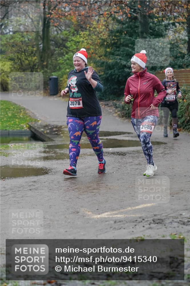 07.12.2025 - St. Pauli X-Mass-Run No. 15 Michael Burmester http://msf.ph/oto/9415340 07.12.2025 10:08:26 Laufen 2078, 2085, 3214 meine-sportfotos.de