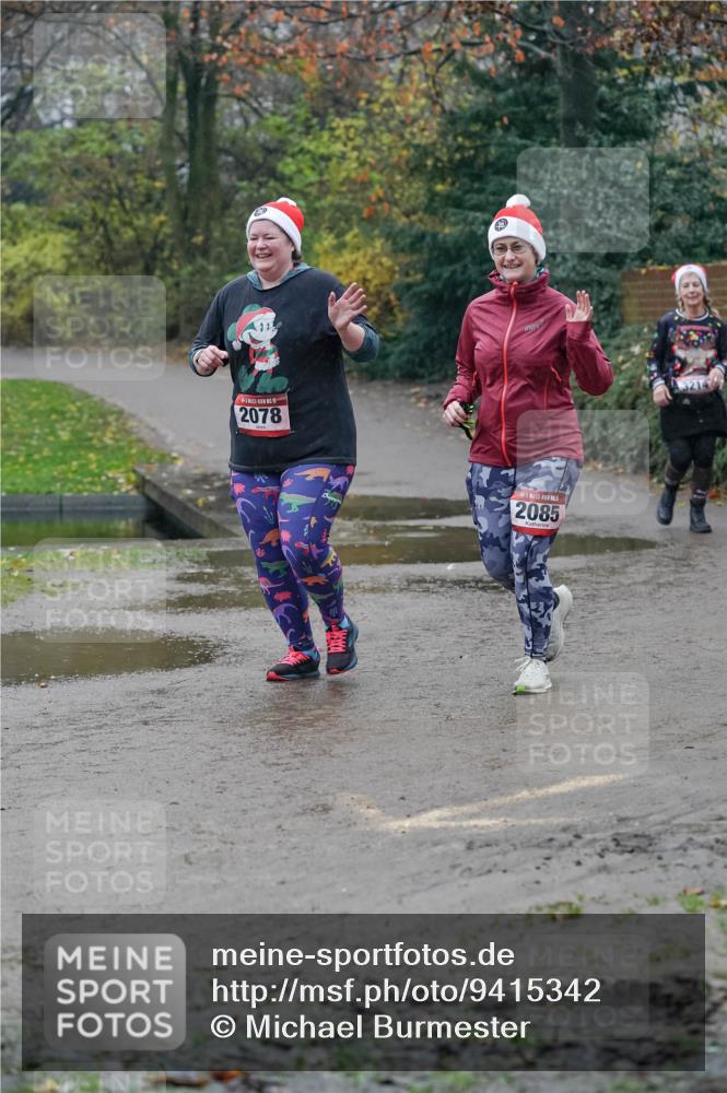 07.12.2025 - St. Pauli X-Mass-Run No. 15 Michael Burmester http://msf.ph/oto/9415342 07.12.2025 10:08:26 Laufen 15, 2078, 2085, 3214 meine-sportfotos.de