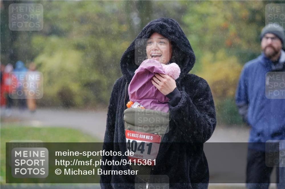 07.12.2025 - St. Pauli X-Mass-Run No. 15 Michael Burmester http://msf.ph/oto/9415361 07.12.2025 10:09:51 Laufen 15, 4041 meine-sportfotos.de