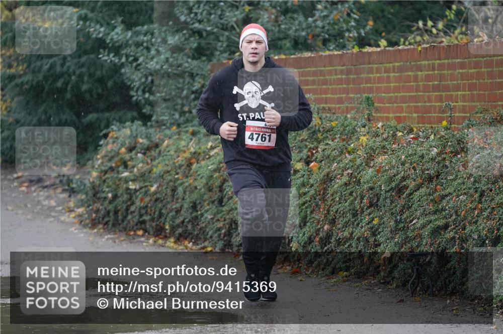 07.12.2025 - St. Pauli X-Mass-Run No. 15 Michael Burmester http://msf.ph/oto/9415369 07.12.2025 10:10:03 Laufen 15, 4761 meine-sportfotos.de