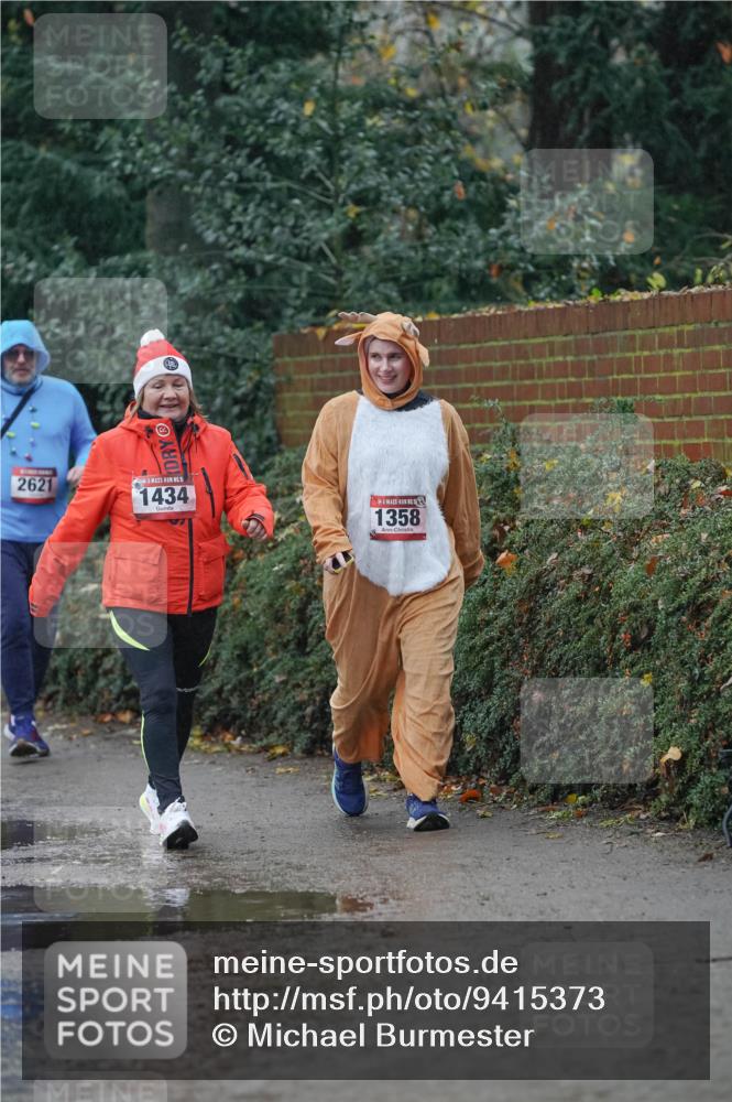 07.12.2025 - St. Pauli X-Mass-Run No. 15 Michael Burmester http://msf.ph/oto/9415373 07.12.2025 10:10:10 Laufen 2621, 5, 1434, 1358 meine-sportfotos.de