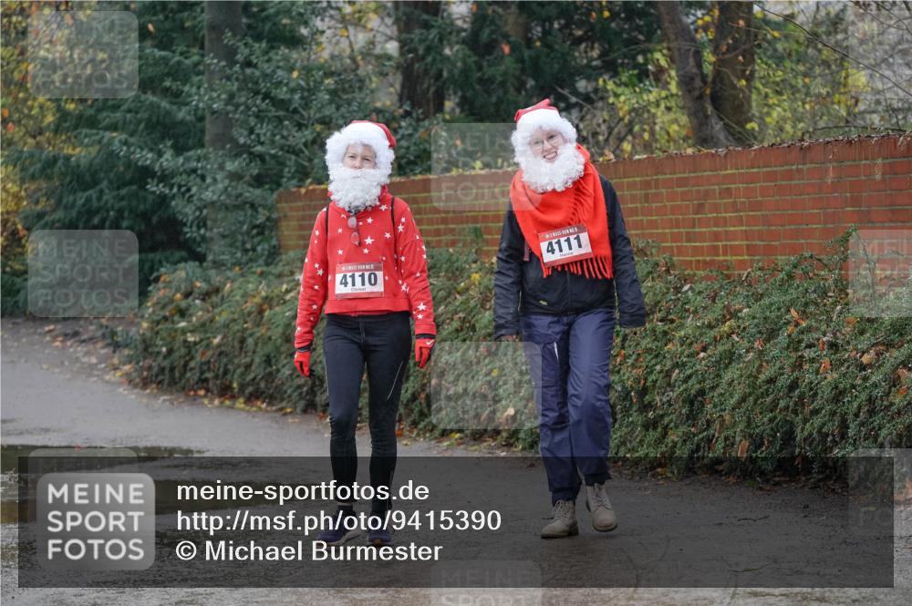 07.12.2025 - St. Pauli X-Mass-Run No. 15 Michael Burmester http://msf.ph/oto/9415390 07.12.2025 10:11:37 Laufen 5, 4110, 5, 4111 meine-sportfotos.de