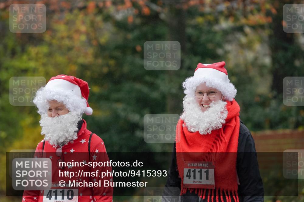 07.12.2025 - St. Pauli X-Mass-Run No. 15 Michael Burmester http://msf.ph/oto/9415393 07.12.2025 10:11:39 Laufen 15, 4110, 15, 4111 meine-sportfotos.de