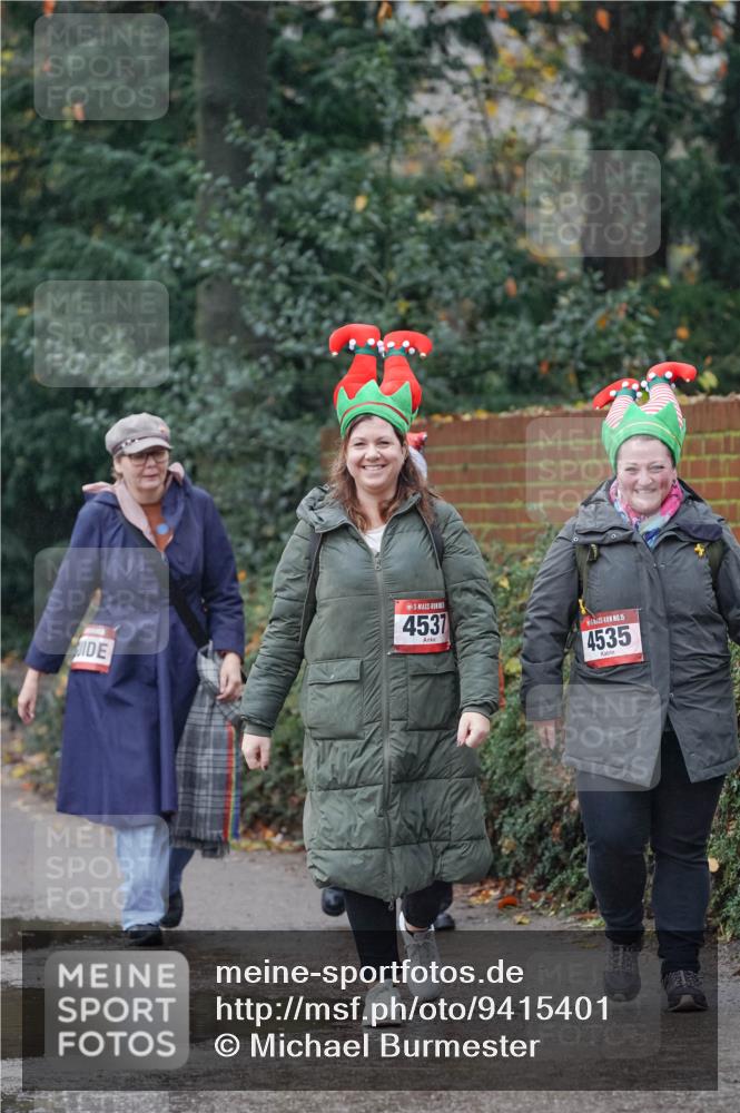 07.12.2025 - St. Pauli X-Mass-Run No. 15 Michael Burmester http://msf.ph/oto/9415401 07.12.2025 10:12:19 Laufen 4537, 15, 4535 meine-sportfotos.de