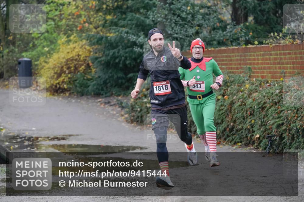 07.12.2025 - St. Pauli X-Mass-Run No. 15 Michael Burmester http://msf.ph/oto/9415444 07.12.2025 10:18:01 Laufen 15, 1818, 343 meine-sportfotos.de