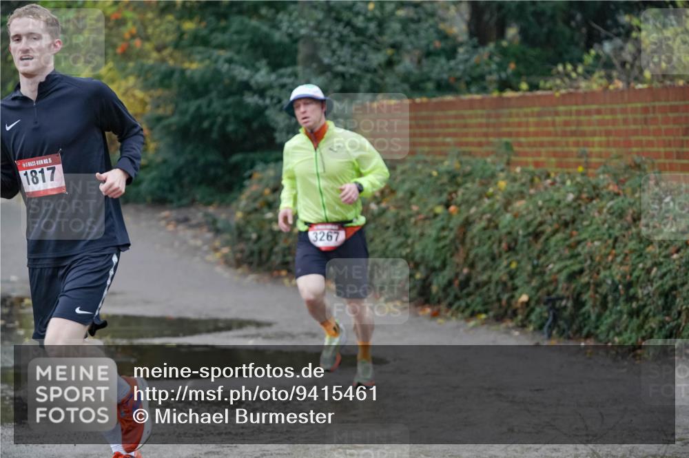 07.12.2025 - St. Pauli X-Mass-Run No. 15 Michael Burmester http://msf.ph/oto/9415461 07.12.2025 10:18:17 Laufen 15, 1817, 3267 meine-sportfotos.de
