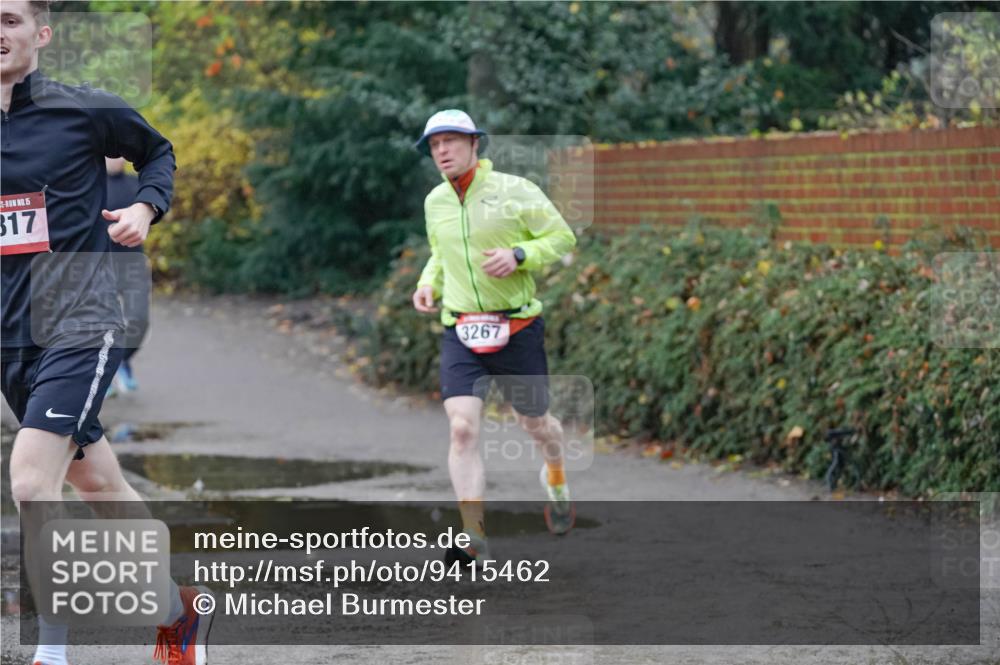 07.12.2025 - St. Pauli X-Mass-Run No. 15 Michael Burmester http://msf.ph/oto/9415462 07.12.2025 10:18:18 Laufen 15, 317, 3267 meine-sportfotos.de