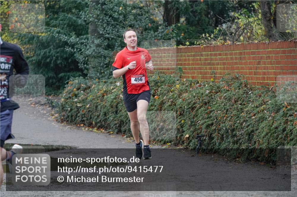 07.12.2025 - St. Pauli X-Mass-Run No. 15 Michael Burmester http://msf.ph/oto/9415477 07.12.2025 10:18:24 Laufen 456 meine-sportfotos.de