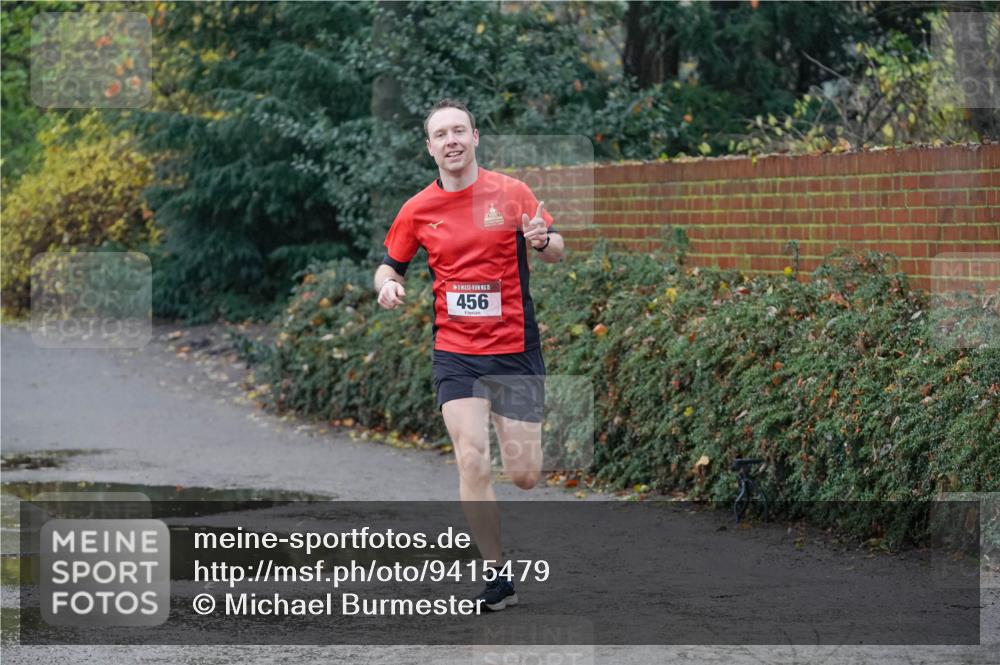 07.12.2025 - St. Pauli X-Mass-Run No. 15 Michael Burmester http://msf.ph/oto/9415479 07.12.2025 10:18:25 Laufen 15, 456 meine-sportfotos.de