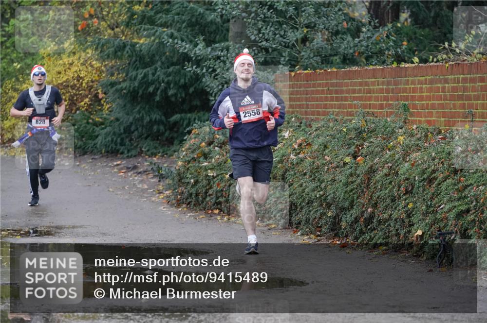 07.12.2025 - St. Pauli X-Mass-Run No. 15 Michael Burmester http://msf.ph/oto/9415489 07.12.2025 10:18:56 Laufen 828, 2558 meine-sportfotos.de