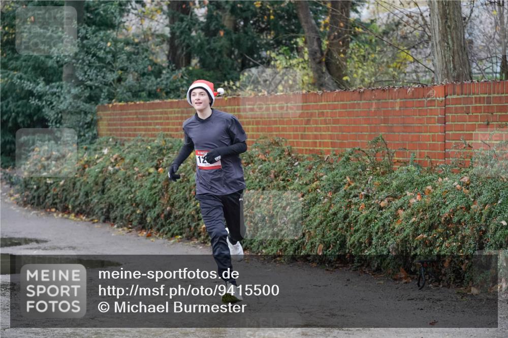 07.12.2025 - St. Pauli X-Mass-Run No. 15 Michael Burmester http://msf.ph/oto/9415500 07.12.2025 10:19:04 Laufen 12 meine-sportfotos.de