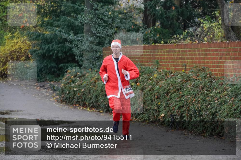 07.12.2025 - St. Pauli X-Mass-Run No. 15 Michael Burmester http://msf.ph/oto/9415511 07.12.2025 10:19:08 Laufen 235 meine-sportfotos.de