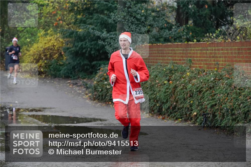 07.12.2025 - St. Pauli X-Mass-Run No. 15 Michael Burmester http://msf.ph/oto/9415513 07.12.2025 10:19:09 Laufen 235 meine-sportfotos.de