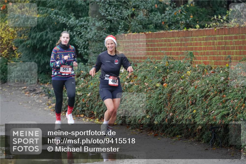 07.12.2025 - St. Pauli X-Mass-Run No. 15 Michael Burmester http://msf.ph/oto/9415518 07.12.2025 10:19:13 Laufen 561, 493 meine-sportfotos.de