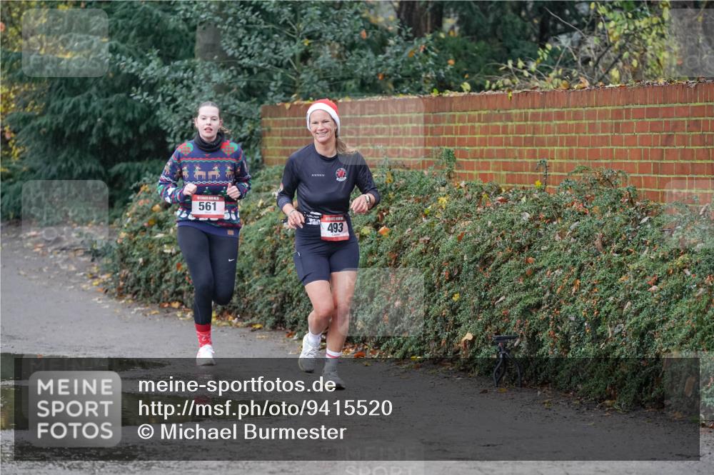 07.12.2025 - St. Pauli X-Mass-Run No. 15 Michael Burmester http://msf.ph/oto/9415520 07.12.2025 10:19:14 Laufen 561, 493 meine-sportfotos.de