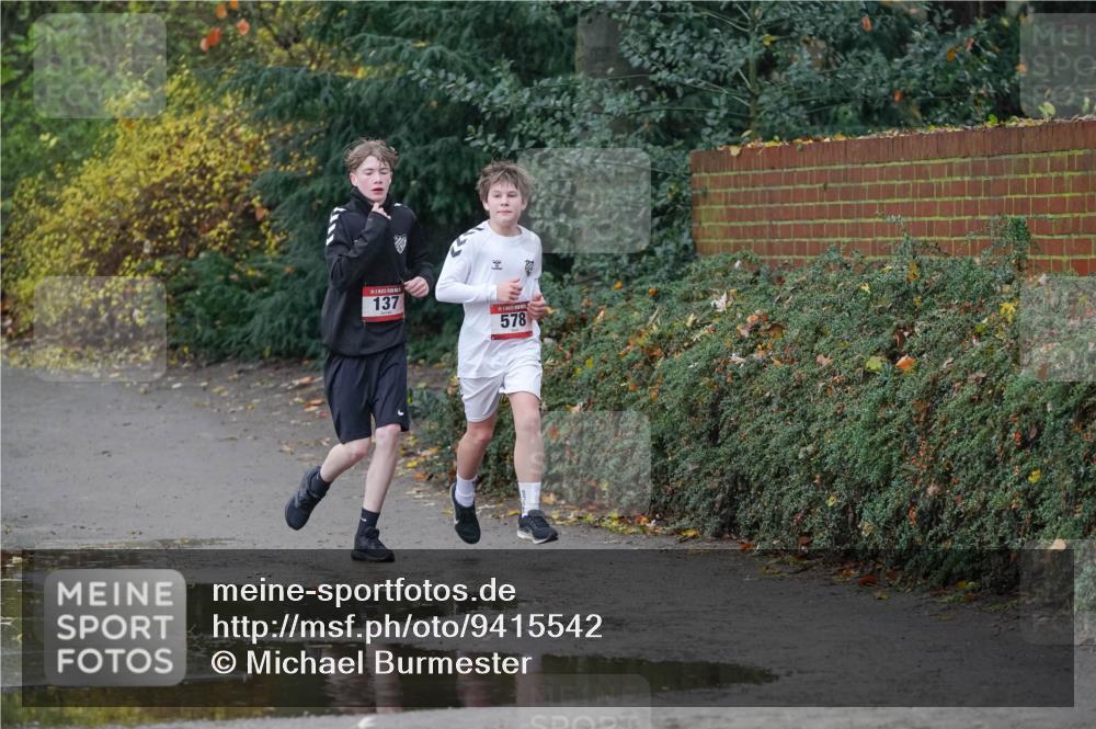 07.12.2025 - St. Pauli X-Mass-Run No. 15 Michael Burmester http://msf.ph/oto/9415542 07.12.2025 10:19:23 Laufen 137, 578 meine-sportfotos.de