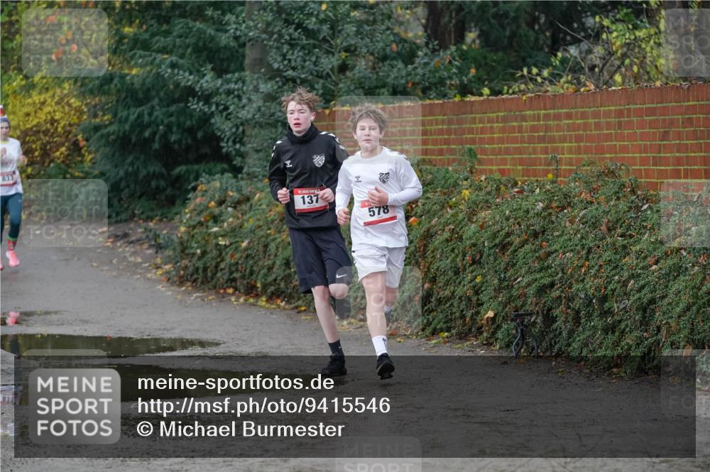 07.12.2025 - St. Pauli X-Mass-Run No. 15 Michael Burmester http://msf.ph/oto/9415546 07.12.2025 10:19:25 Laufen 833, 137, 578 meine-sportfotos.de