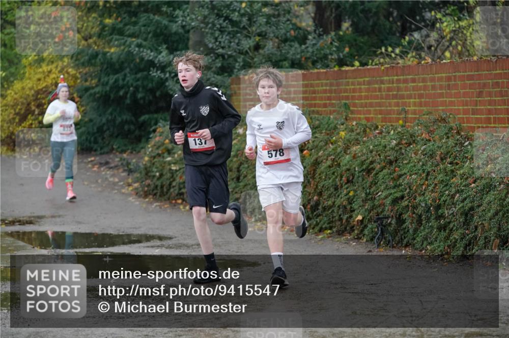 07.12.2025 - St. Pauli X-Mass-Run No. 15 Michael Burmester http://msf.ph/oto/9415547 07.12.2025 10:19:26 Laufen 137, 578 meine-sportfotos.de