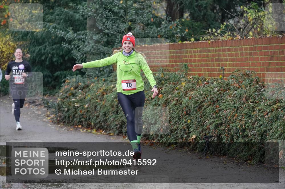 07.12.2025 - St. Pauli X-Mass-Run No. 15 Michael Burmester http://msf.ph/oto/9415592 07.12.2025 10:19:51 Laufen 2349, 5, 70 meine-sportfotos.de
