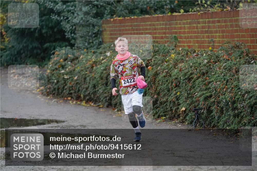 07.12.2025 - St. Pauli X-Mass-Run No. 15 Michael Burmester http://msf.ph/oto/9415612 07.12.2025 10:19:59 Laufen 15, 2422 meine-sportfotos.de