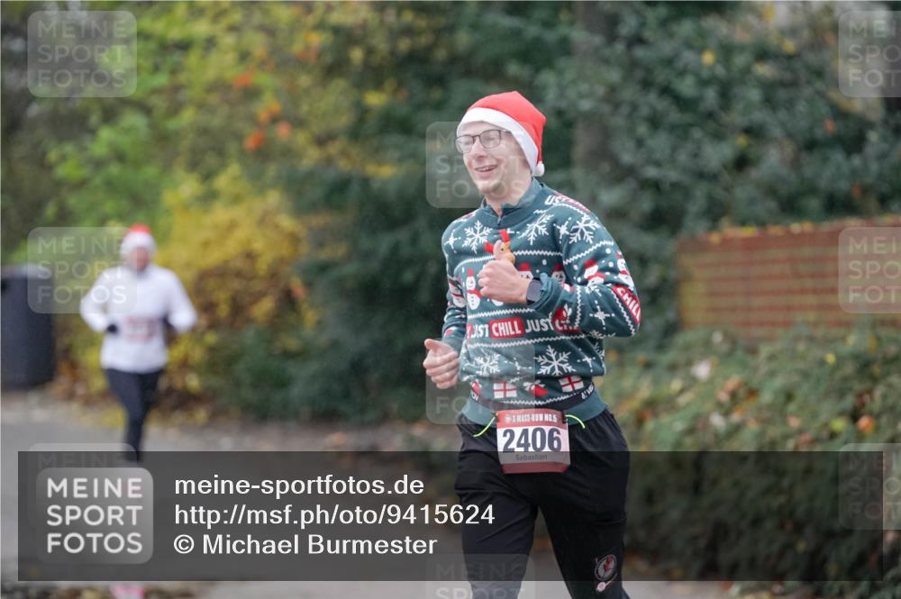 07.12.2025 - St. Pauli X-Mass-Run No. 15 Michael Burmester http://msf.ph/oto/9415624 07.12.2025 10:20:12 Laufen 5, 2406 meine-sportfotos.de