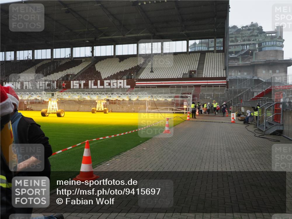07.12.2025 - St. Pauli X-Mass-Run No. 15 Fabian Wolf http://msf.ph/oto/9415697 07.12.2025 11:05:28 Ziel 434, 1311, 1492, 1600, 1630 meine-sportfotos.de