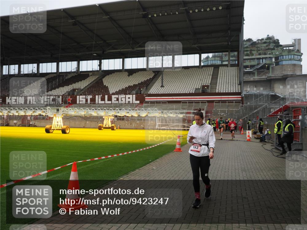07.12.2025 - St. Pauli X-Mass-Run No. 15 Fabian Wolf http://msf.ph/oto/9423247 07.12.2025 11:58:35 Ziel 163, 1151, 1909, 1914, 3150, 3192, 3457, 4057, 4505, 4721 meine-sportfotos.de