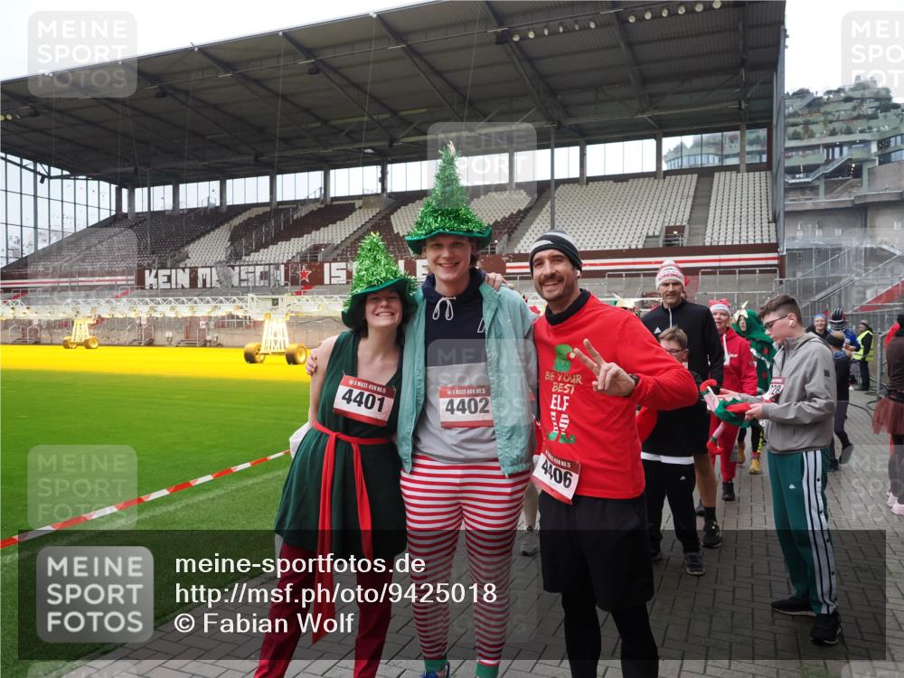 07.12.2025 - St. Pauli X-Mass-Run No. 15 Fabian Wolf http://msf.ph/oto/9425018 07.12.2025 12:10:40 Ziel 208, 223, 224, 1450, 1728, 1731, 1845, 3701, 3840, 3841, 4257, 4259, 4262, 4280, 4281, 4745, 4826, 4827, 4831, 4833, 4834, 4836 meine-sportfotos.de