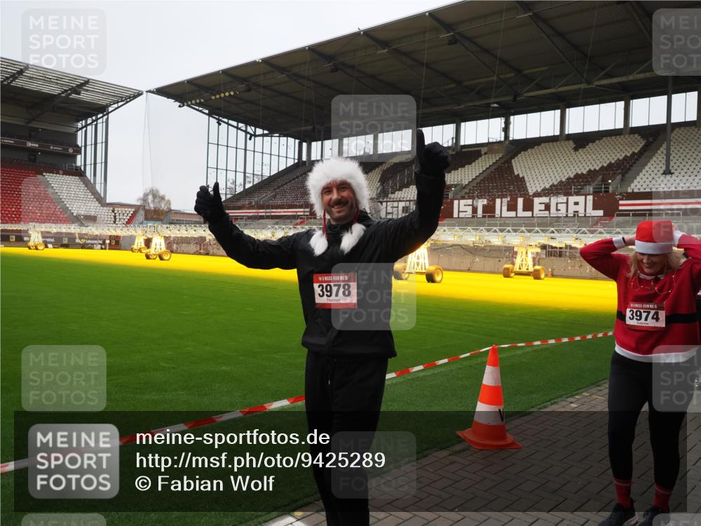 07.12.2025 - St. Pauli X-Mass-Run No. 15 Fabian Wolf http://msf.ph/oto/9425289 07.12.2025 12:13:04 Ziel 1500, 1503, 2543 meine-sportfotos.de