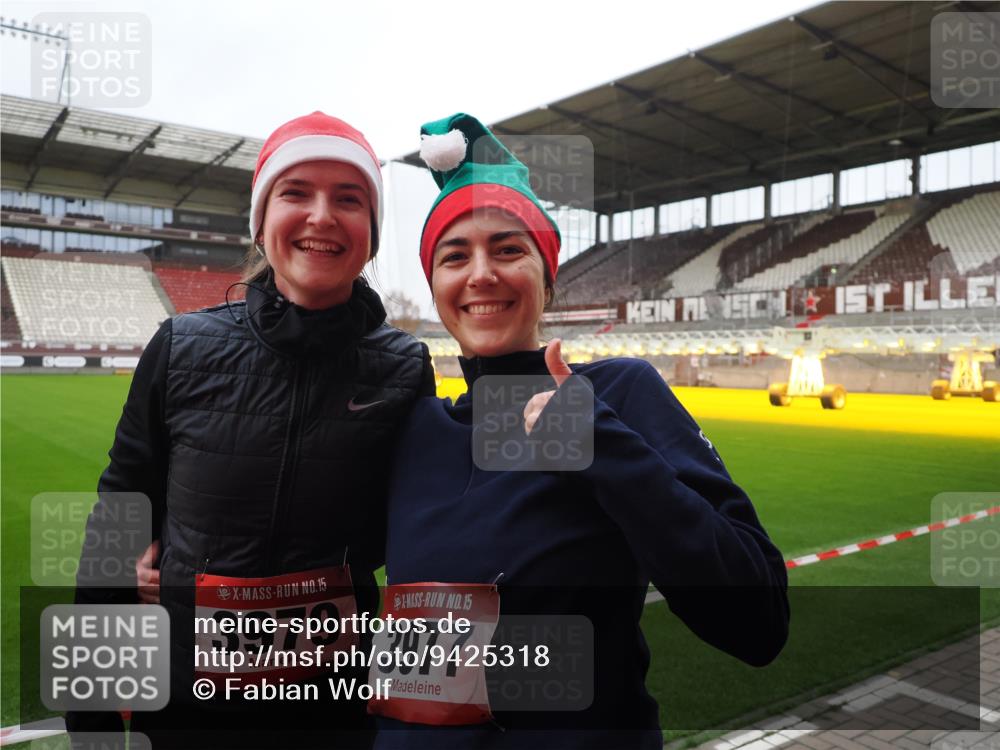 07.12.2025 - St. Pauli X-Mass-Run No. 15 Fabian Wolf http://msf.ph/oto/9425318 07.12.2025 12:13:15 Ziel 455, 463, 466, 2543, 4713 meine-sportfotos.de