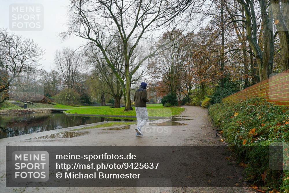 07.12.2025 - St. Pauli X-Mass-Run No. 15 Michael Burmester http://msf.ph/oto/9425637 07.12.2025 09:28:29 Laufen  meine-sportfotos.de