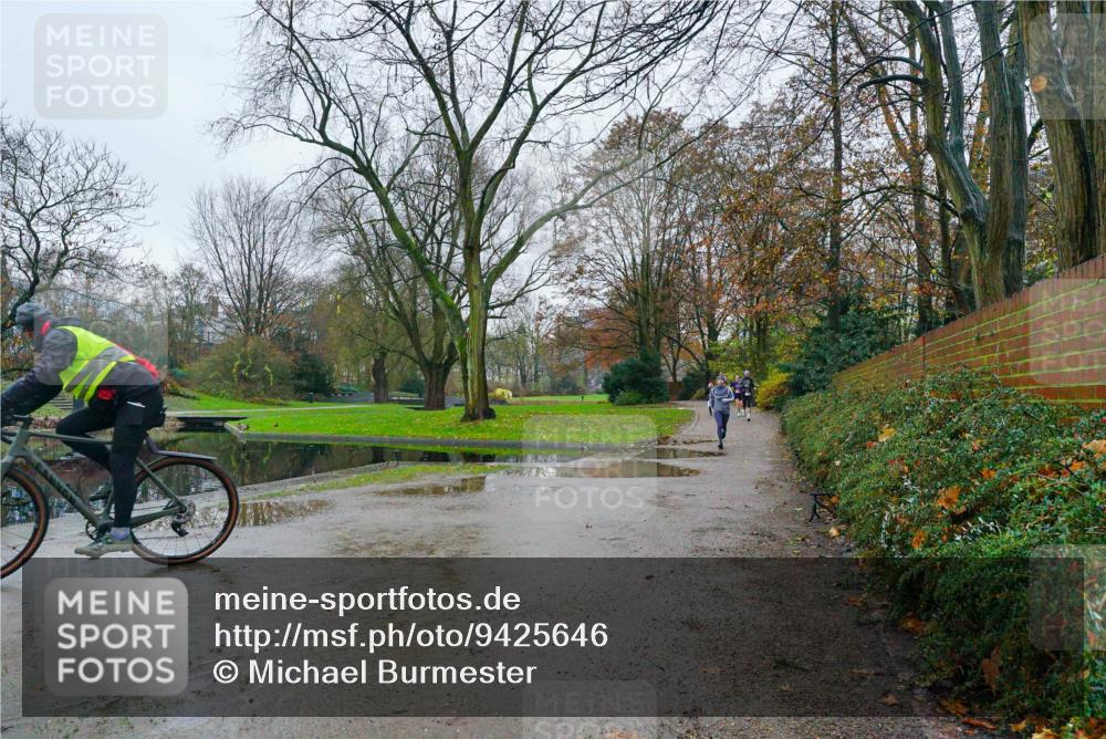 07.12.2025 - St. Pauli X-Mass-Run No. 15 Michael Burmester http://msf.ph/oto/9425646 07.12.2025 09:36:38 Laufen  meine-sportfotos.de
