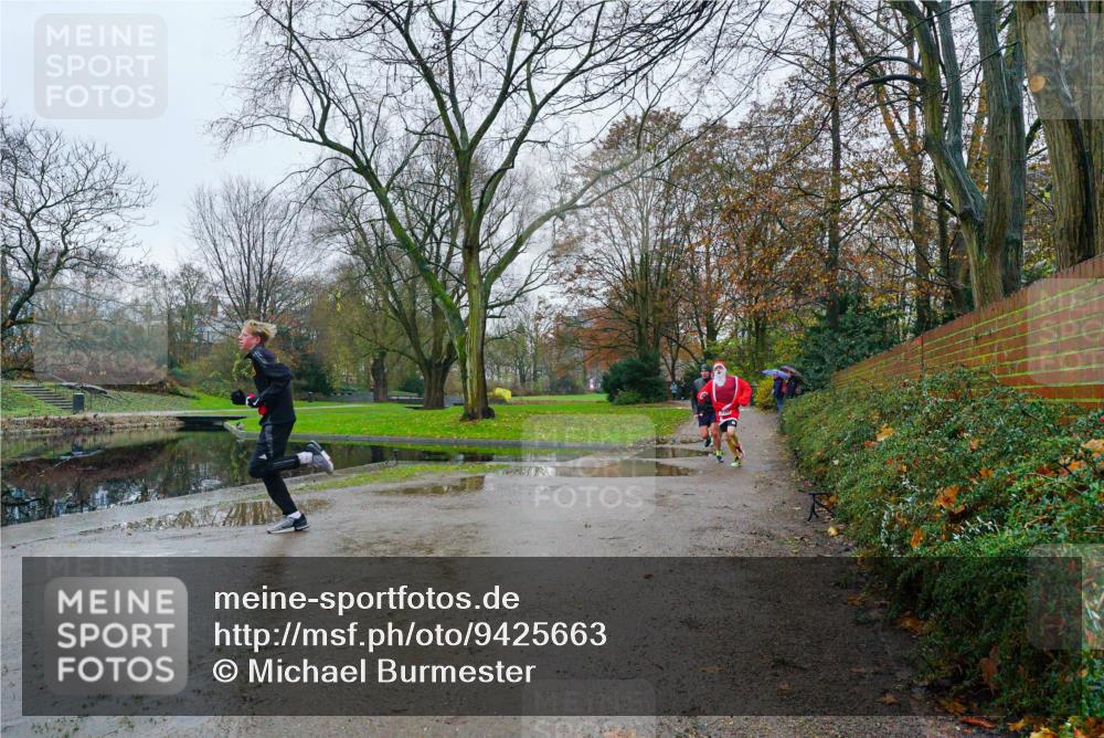 07.12.2025 - St. Pauli X-Mass-Run No. 15 Michael Burmester http://msf.ph/oto/9425663 07.12.2025 09:37:25 Laufen  meine-sportfotos.de