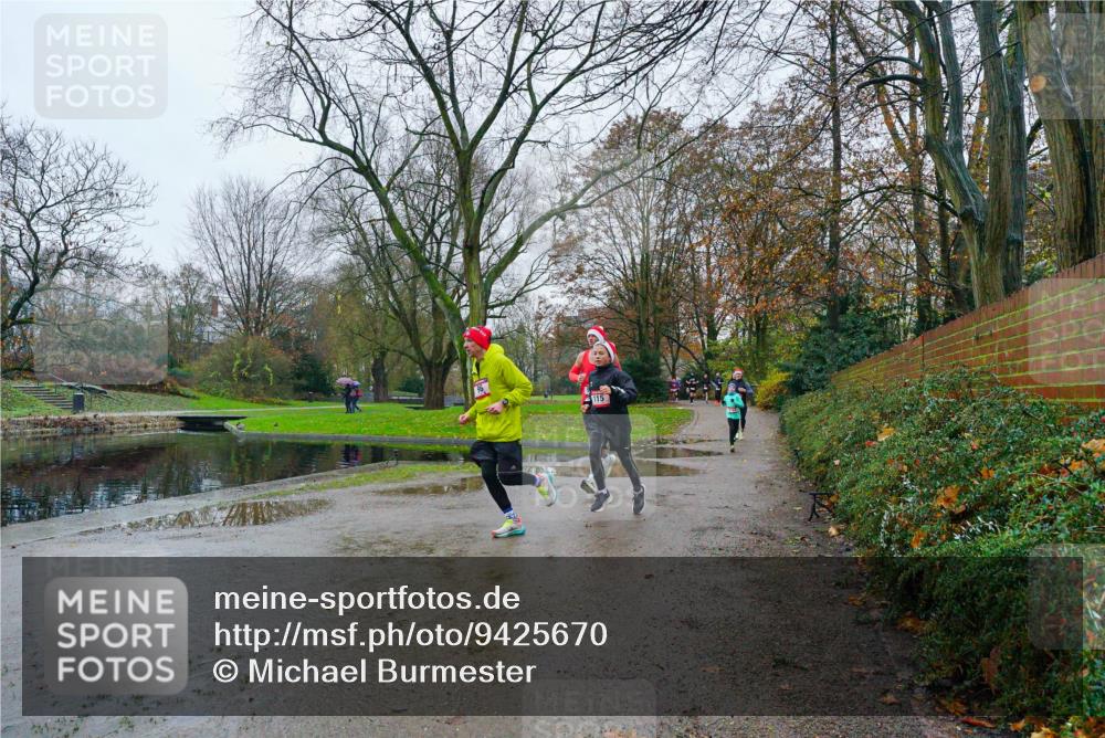 07.12.2025 - St. Pauli X-Mass-Run No. 15 Michael Burmester http://msf.ph/oto/9425670 07.12.2025 09:37:59 Laufen 115 meine-sportfotos.de