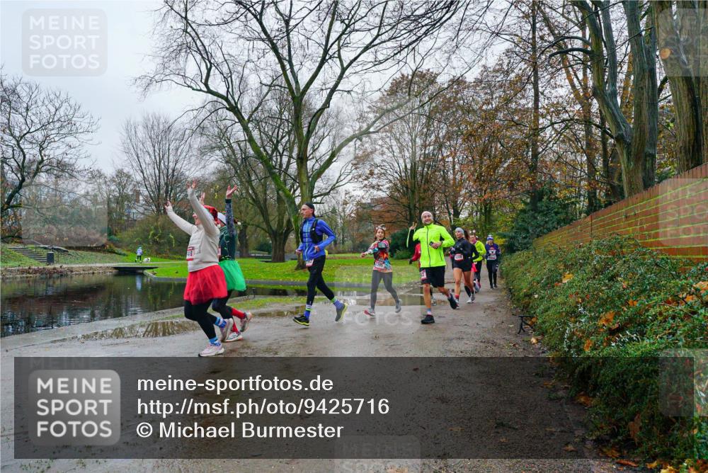 07.12.2025 - St. Pauli X-Mass-Run No. 15 Michael Burmester http://msf.ph/oto/9425716 07.12.2025 09:40:08 Laufen  meine-sportfotos.de