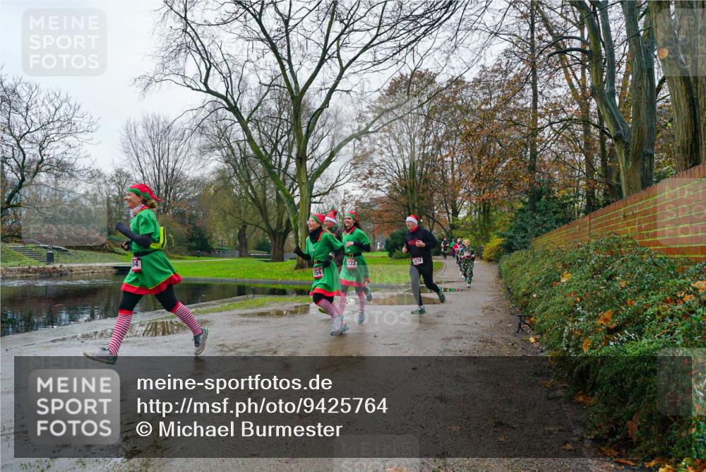 07.12.2025 - St. Pauli X-Mass-Run No. 15 Michael Burmester http://msf.ph/oto/9425764 07.12.2025 09:41:23 Laufen 04, 354, 333, 3878 meine-sportfotos.de