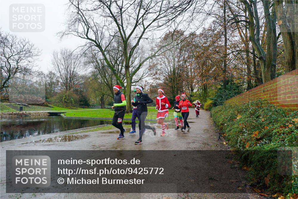 07.12.2025 - St. Pauli X-Mass-Run No. 15 Michael Burmester http://msf.ph/oto/9425772 07.12.2025 09:41:37 Laufen 87, 4465 meine-sportfotos.de