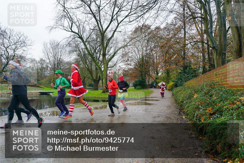 07.12.2025 - St. Pauli X-Mass-Run No. 15 Michael Burmester http://msf.ph/oto/9425774 07.12.2025 09:41:38 Laufen  meine-sportfotos.de