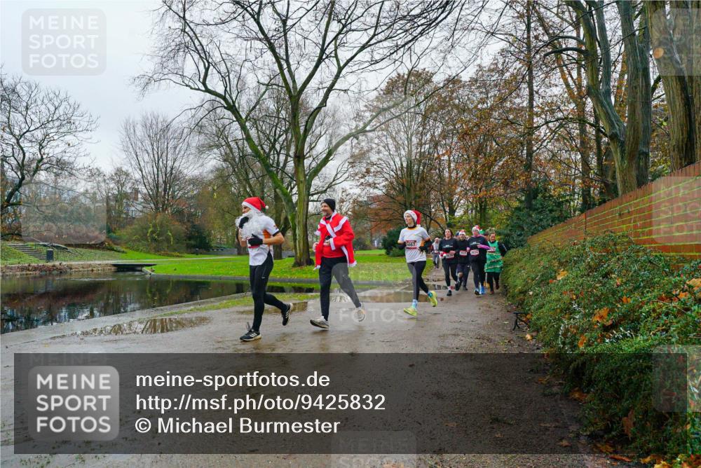 07.12.2025 - St. Pauli X-Mass-Run No. 15 Michael Burmester http://msf.ph/oto/9425832 07.12.2025 09:43:10 Laufen 667, 46234624 meine-sportfotos.de