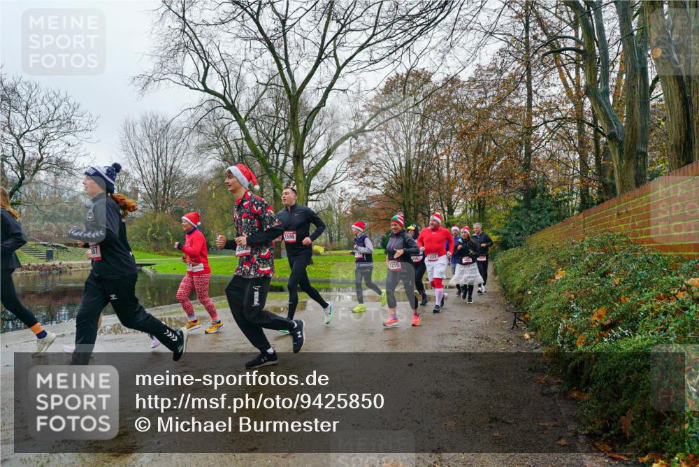 07.12.2025 - St. Pauli X-Mass-Run No. 15 Michael Burmester http://msf.ph/oto/9425850 07.12.2025 09:43:25 Laufen  meine-sportfotos.de