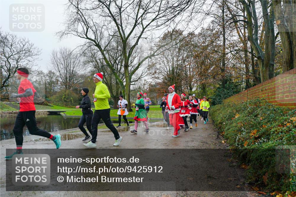 07.12.2025 - St. Pauli X-Mass-Run No. 15 Michael Burmester http://msf.ph/oto/9425912 07.12.2025 09:44:21 Laufen 945 meine-sportfotos.de