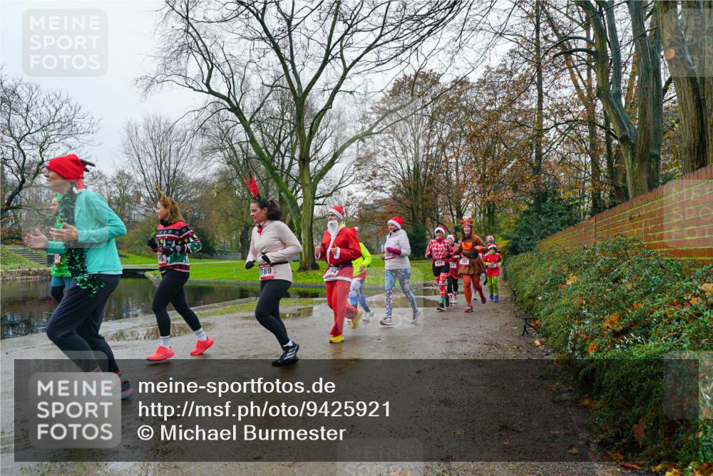 07.12.2025 - St. Pauli X-Mass-Run No. 15 Michael Burmester http://msf.ph/oto/9425921 07.12.2025 09:44:29 Laufen 95, 789, 202 meine-sportfotos.de
