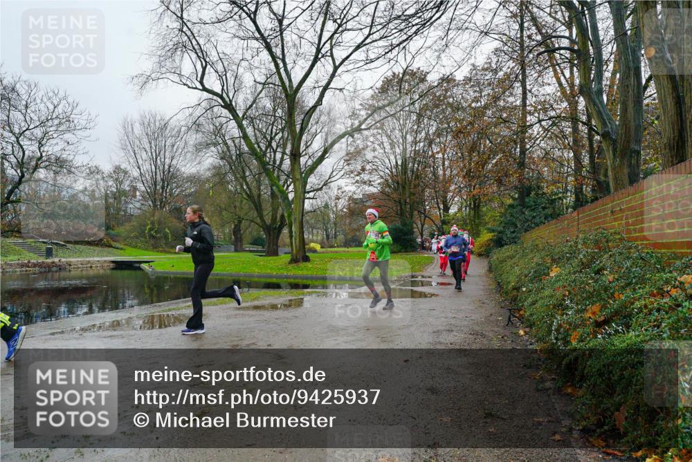 07.12.2025 - St. Pauli X-Mass-Run No. 15 Michael Burmester http://msf.ph/oto/9425937 07.12.2025 09:44:46 Laufen  meine-sportfotos.de