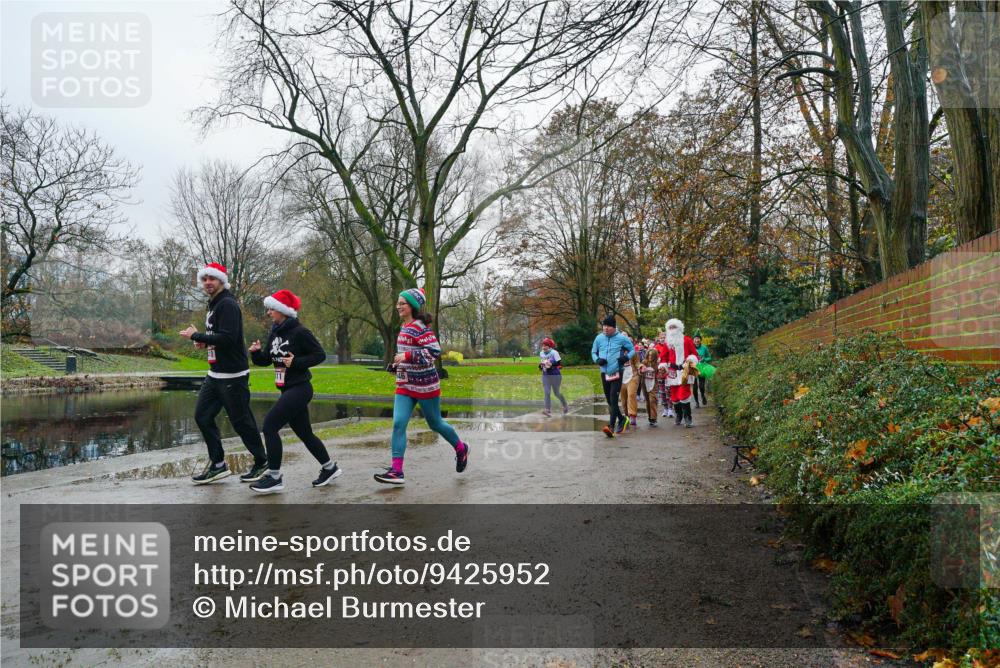 07.12.2025 - St. Pauli X-Mass-Run No. 15 Michael Burmester http://msf.ph/oto/9425952 07.12.2025 09:45:03 Laufen 11 meine-sportfotos.de